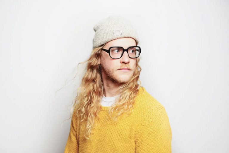 Allen-Stone-sings-the-Blues