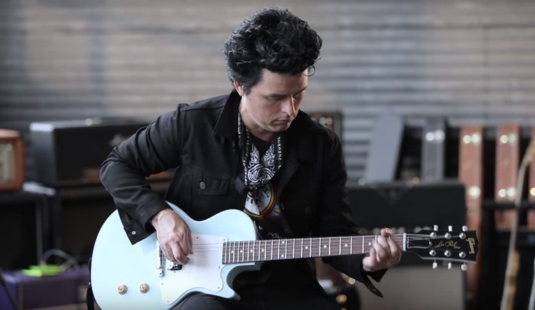 Gibson announces Billie Joe Armstrong Signature Model Les Paul Junior