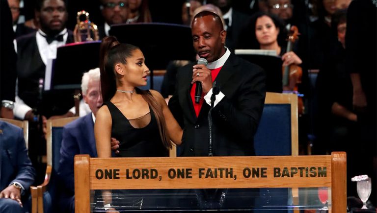 Image of Ariana Grande and Bishop Charles Ellis at Aretha Franklin's memorial