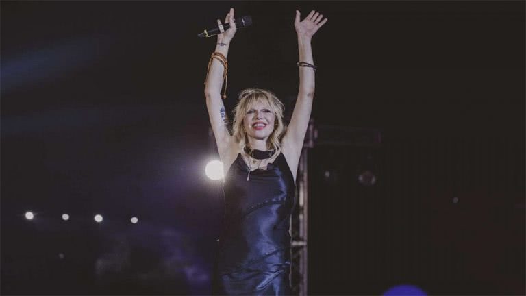 Courtney Love performing in Italy