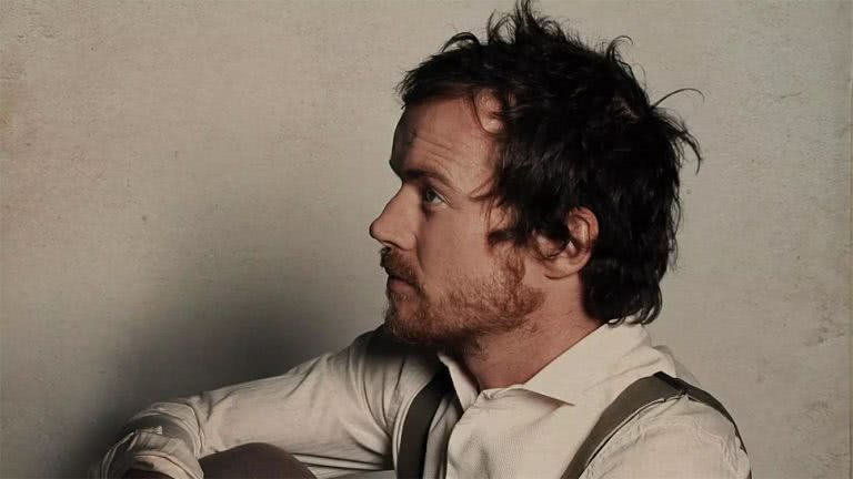 Irish singer-songwriter Damien Rice