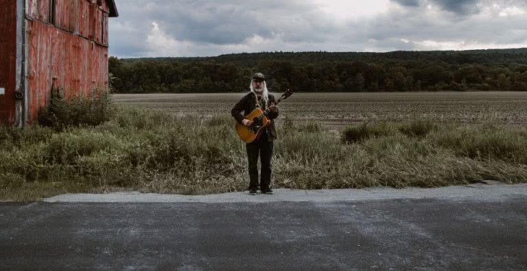 Dinosaur Jr. frontman J Mascis