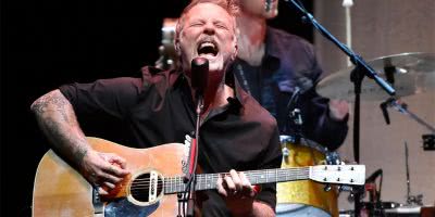 James Hetfield of Metallica performing acoustically