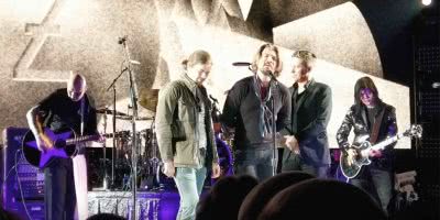 The Smashing Pumpkins performing in Oklahoma with Hanson