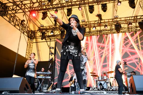 Summer series, The Jacksons, Kool and the gang, the pointer sisters, sister sledge,