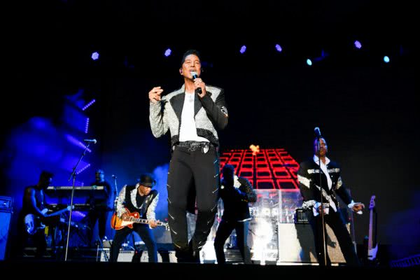 Summer series, The Jacksons, Kool and the gang, the pointer sisters, sister sledge,