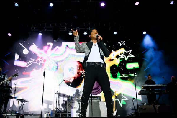 Summer series, The Jacksons, Kool and the gang, the pointer sisters, sister sledge,