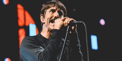 Anthony Kiedis of the Red Hot Chili Peppers performing in Hobart