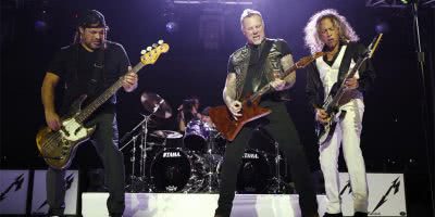 Image of thrash-metal icons Metallica performing live