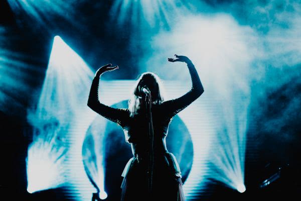 Aurora at Groovin The Moo