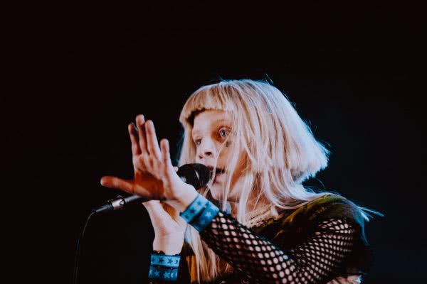 Aurora at Groovin The Moo
