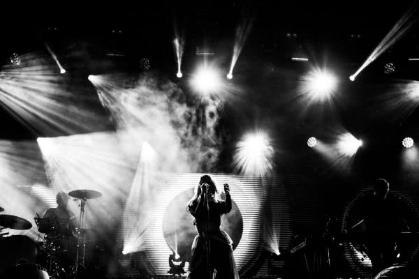 Aurora at Groovin The Moo