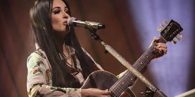 Image of Kacey Musgraves performing live in 2019