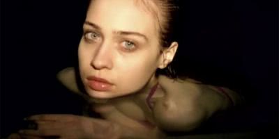 Image of Fiona Apple from her 'Criminal' music video
