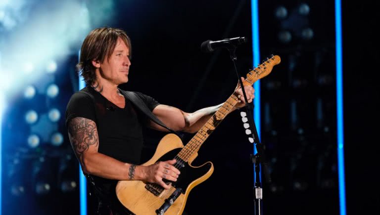 Keith Urban CMA Awards