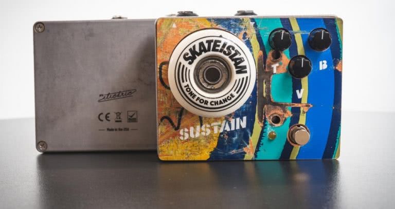 Skateistan fuzz pedal