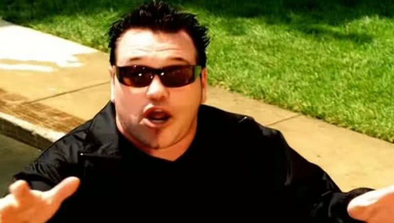 Photo of Smash Mouth frontman Steve