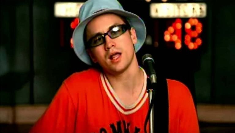 Screenshot of the 'Teenage Dirtbag' film clip by Wheatus