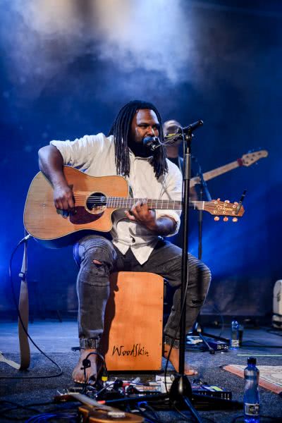 Busby Marou