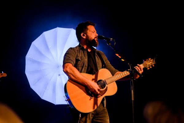 Busby Marou
