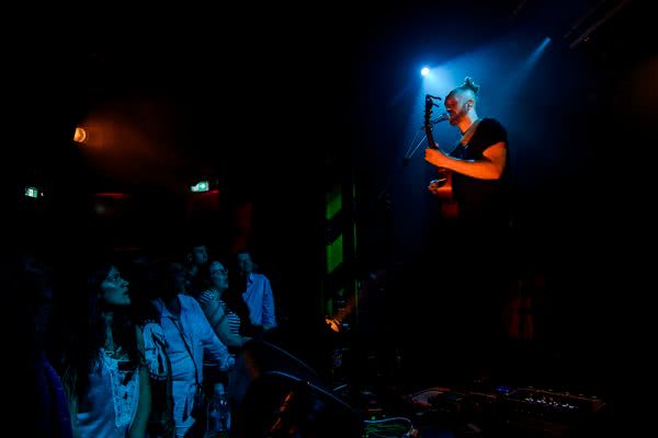 Newton Faulkner