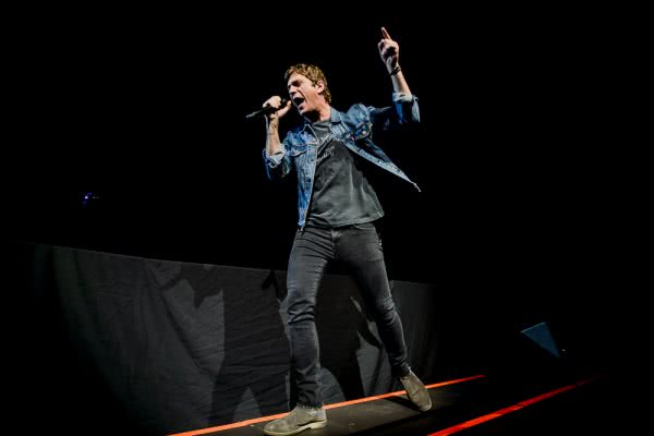 Rob Thomas