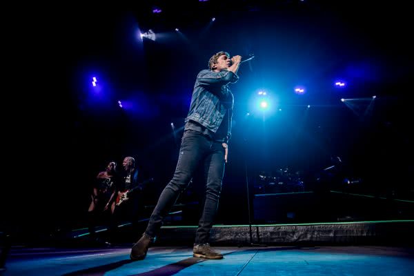 Rob Thomas