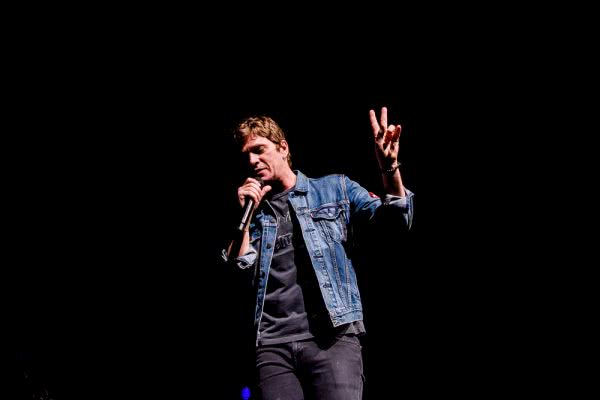Rob Thomas