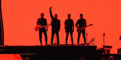 U2