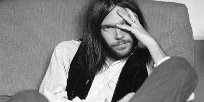 Image of Neil Young in the '70s