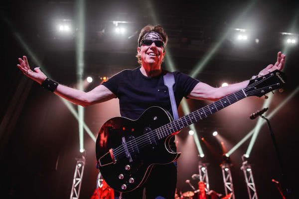 George Thorogood & The Destroyers