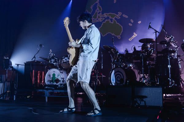 Vampire Weekend