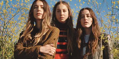 Adam Sandler really loved Haim's cover of his "Hanukkah Song"