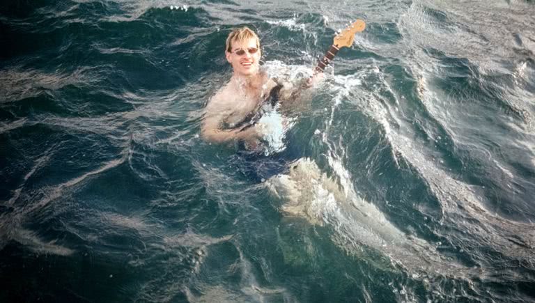 Photo of musician Poolroom.