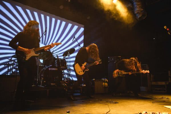 uncle acid and the deadbeats