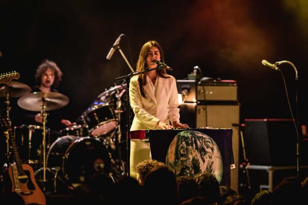 weyes blood