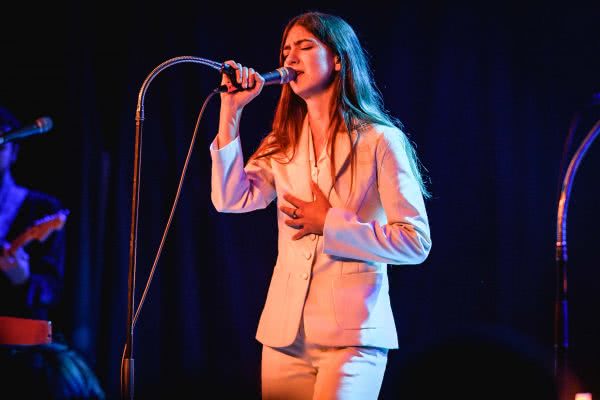 weyes blood