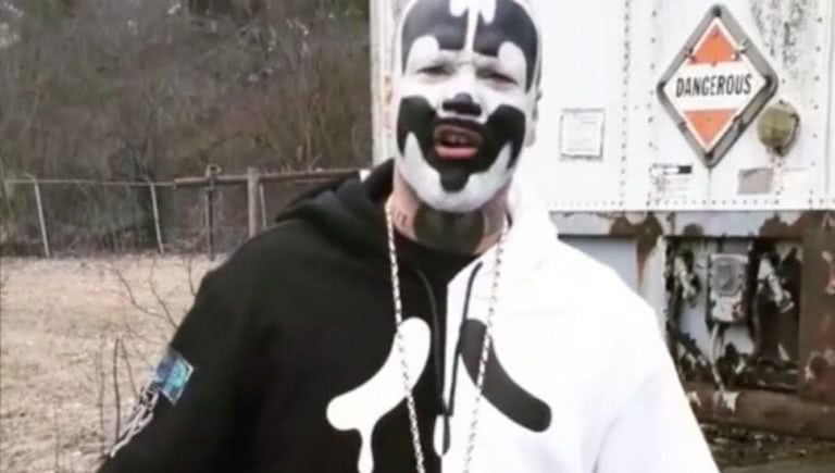 Shaggy 2 Dope