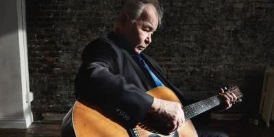 Acclaimed U.S. singer-songwriter John Prine