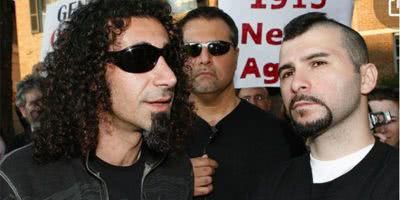 Photo of Serj Tankian and John Dolmayan of System of a Down