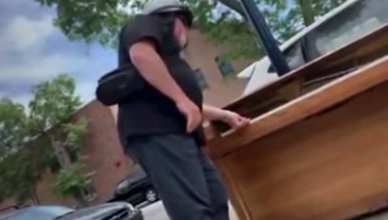 Billy Joel playing a sidewalk piano