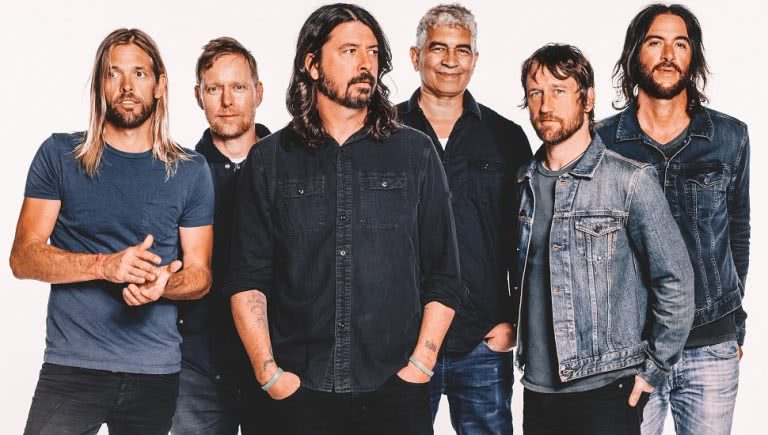 Foo-Fighters-Brantley-Gutierrez2.jpg