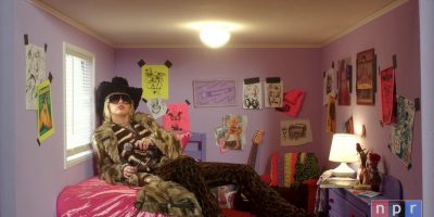 Miley Cyrus drops stunning new cover, this time of Mazzy Star's 'Fade Into You'