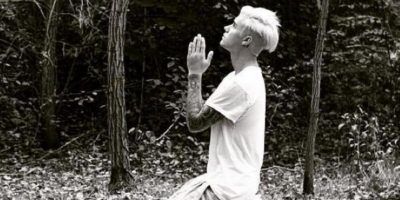 No, Justin Bieber is not studying to become a minister or a part of Hillsong