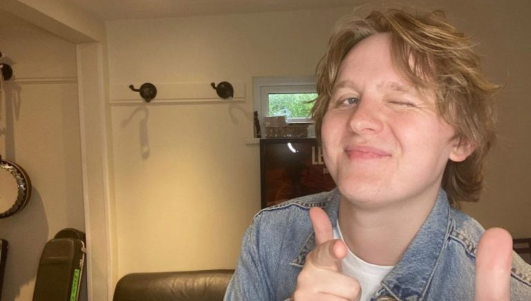 Lewis Capaldi social media