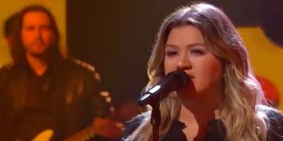 Kelly Clarkson Barracuda cover