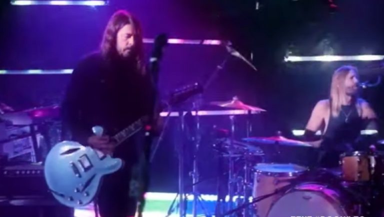 watch foo fighters cover 'shadow dancing'