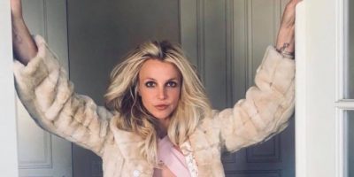 Britney Spears' dad wants her to pay all of their legal fees