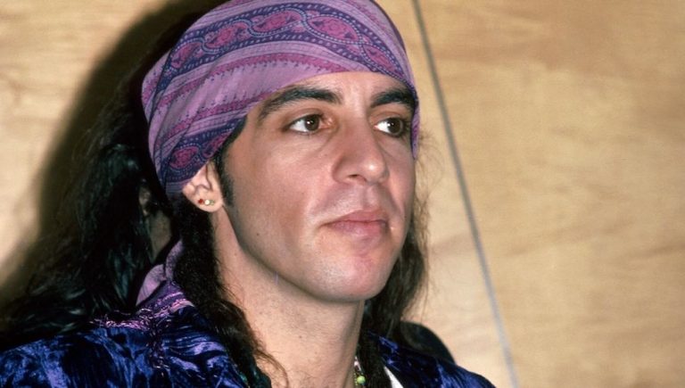 Steven Van Zandt says he had a ‘temporary addiction' to threesomes