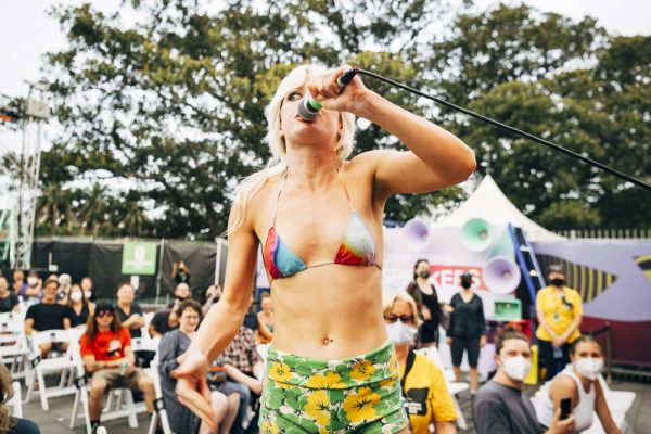 Amyl and the sniffers
